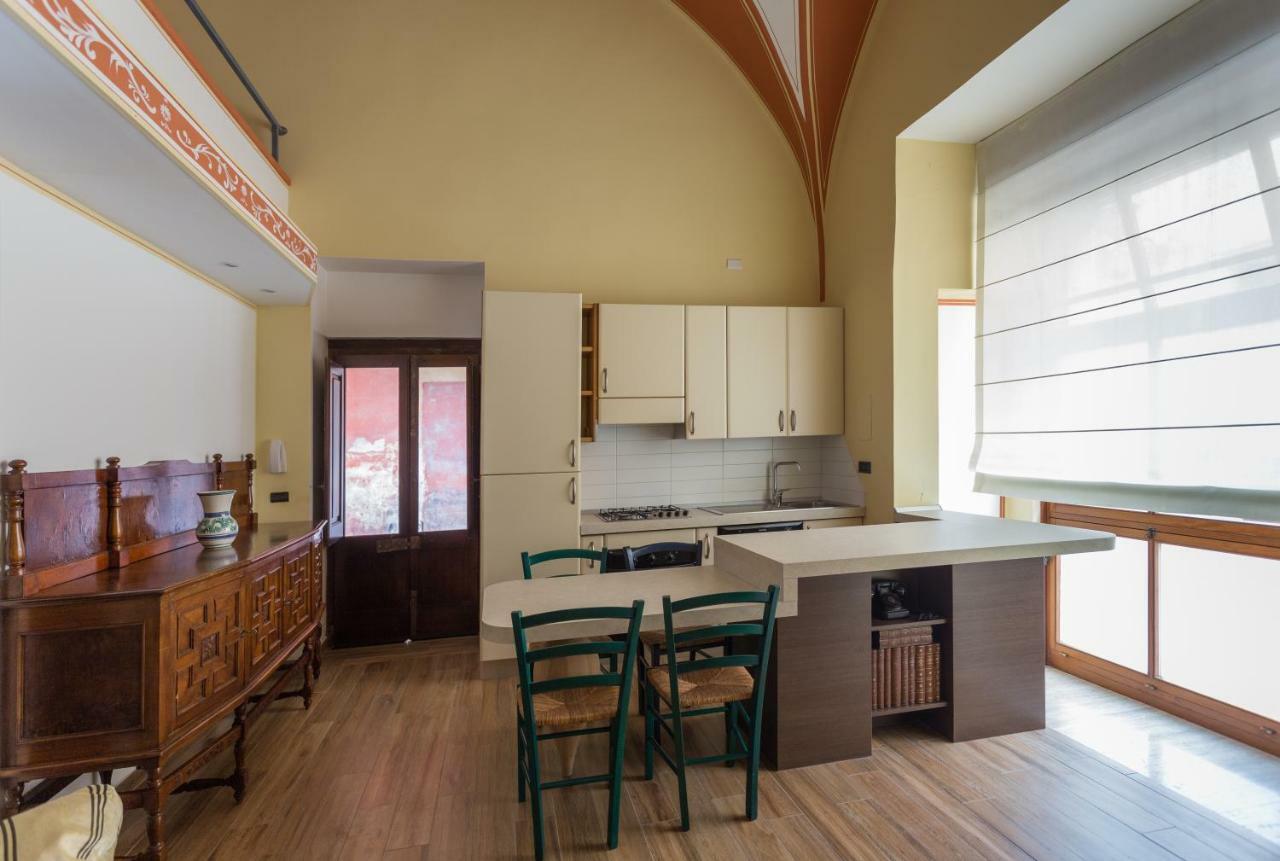 Palazzo Leuzzi B&B Galatone Kültér fotó