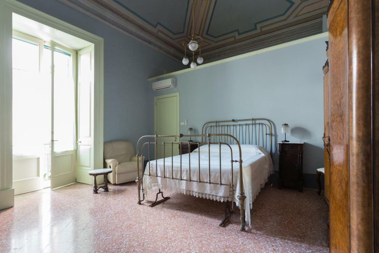 Palazzo Leuzzi B&B Galatone Kültér fotó